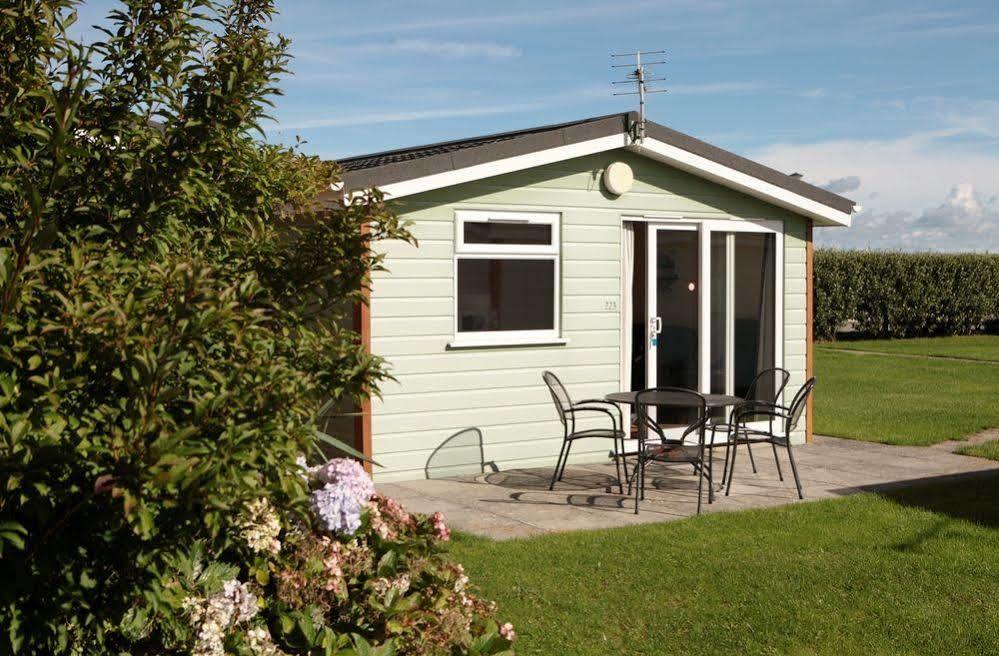 Atlantic Bays Holiday Park Padstow Exteriör bild