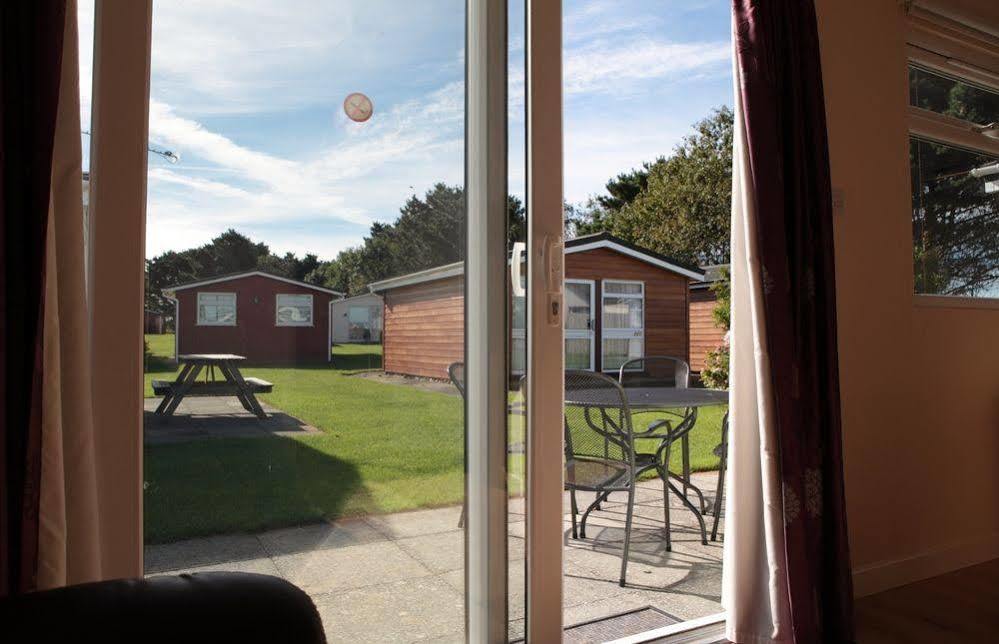 Atlantic Bays Holiday Park Padstow Exteriör bild