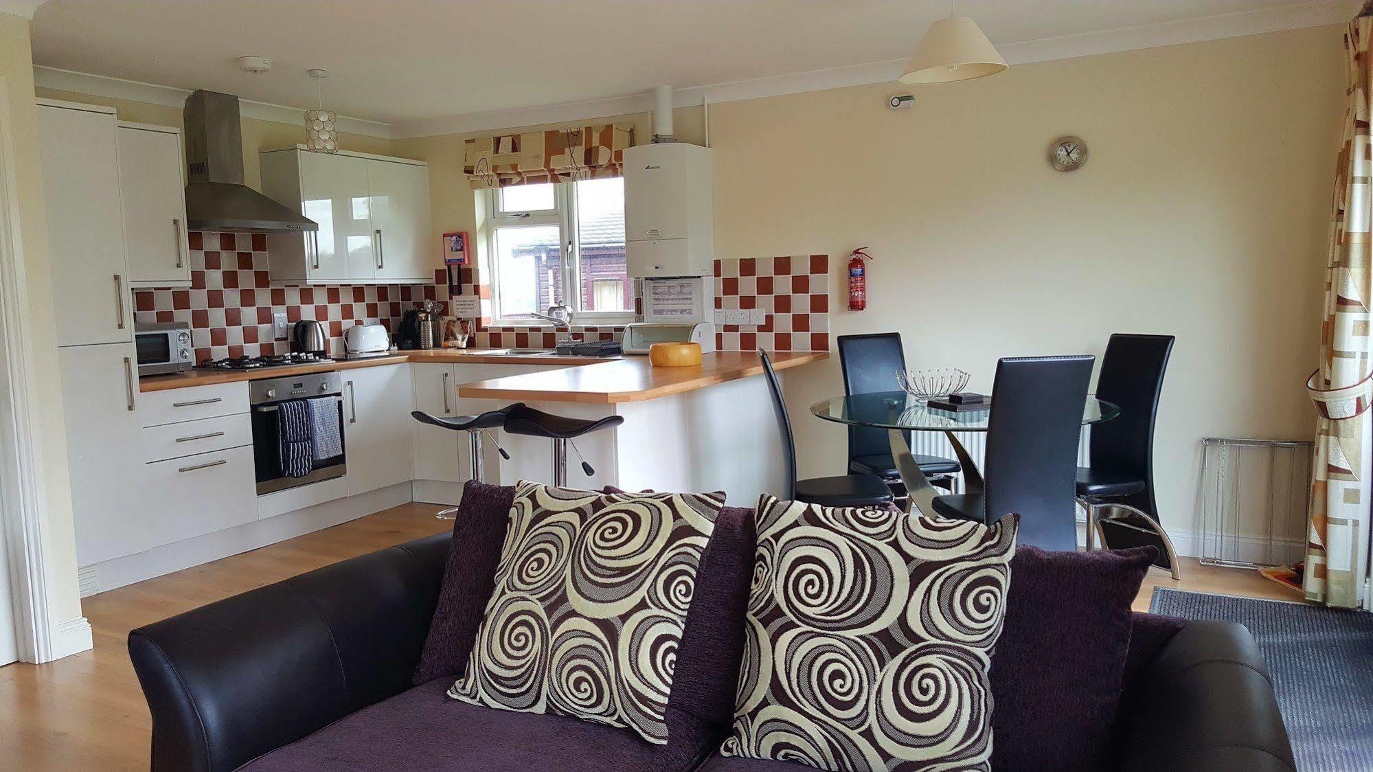 Atlantic Bays Holiday Park Padstow Exteriör bild